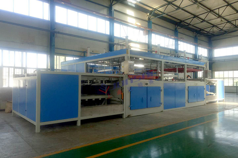 雙頭自動(dòng)<a href=http://m.hnlqstone.com/ target=_blank class=infotextkey>吸塑機(jī)</a>.jpg